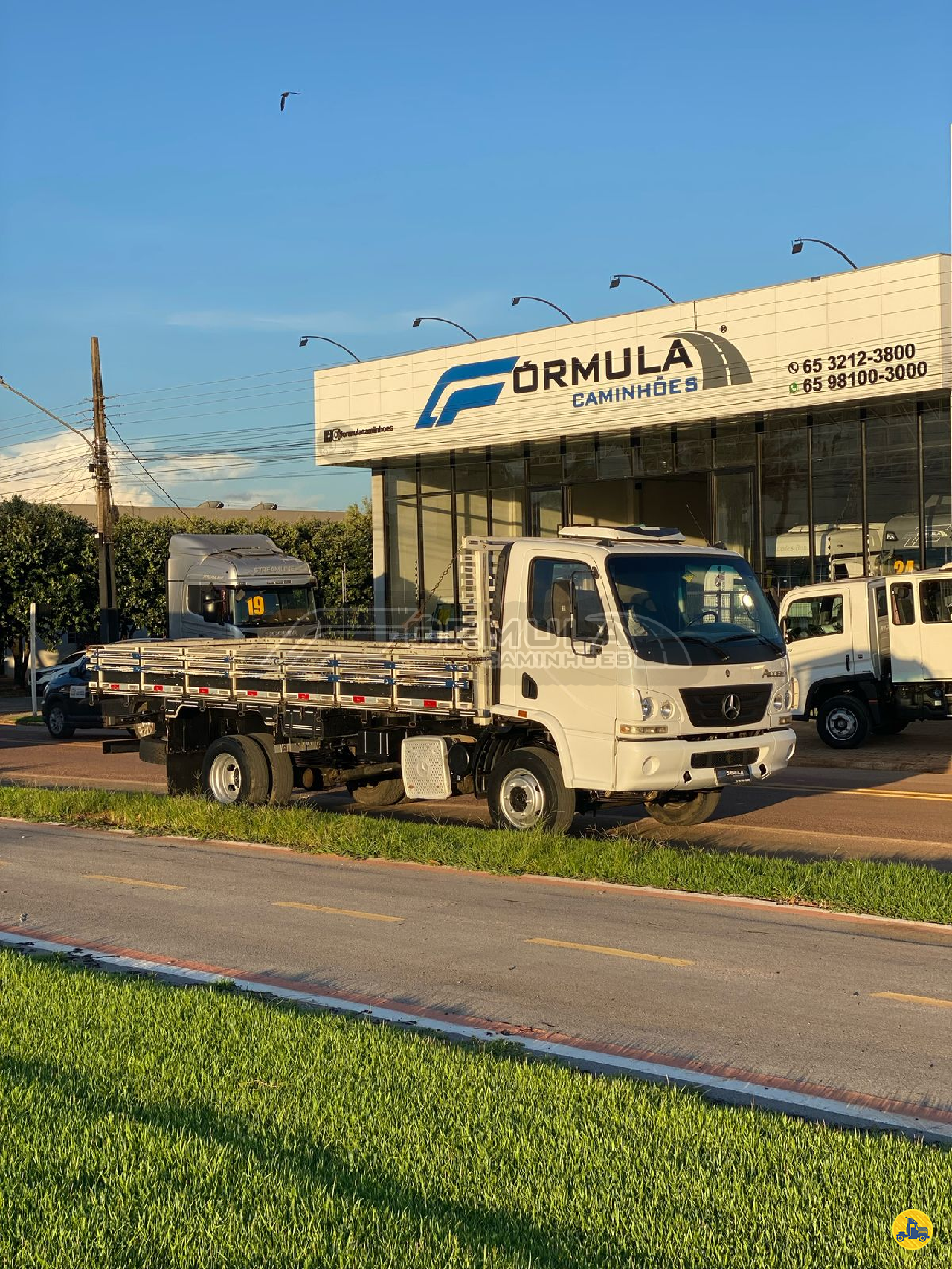 CAMINHAO MERCEDES-BENZ MB 1016 Carga Seca 3/4 4x2 Fórmula Caminhões LUCAS DO RIO VERDE MATO GROSSO MT
